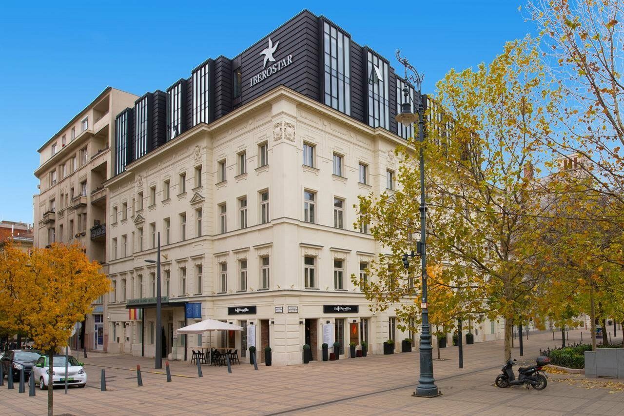 Iberostar Grand Budapest Hotel Exterior photo